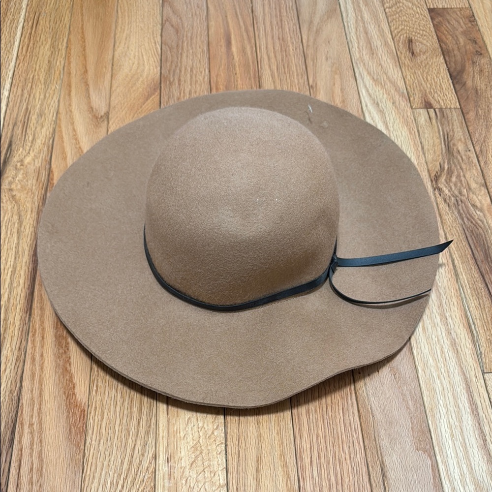 Tan Wide-Brim Hat